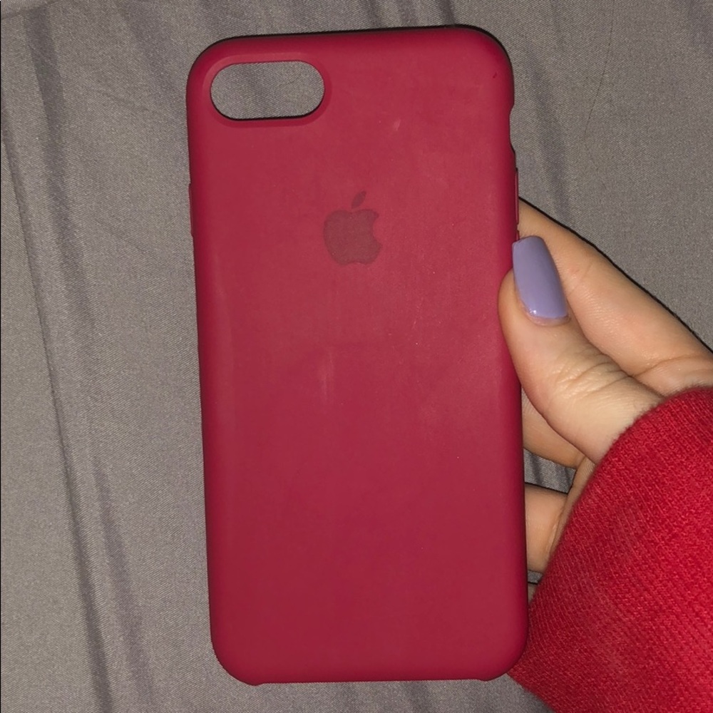 Red silicone IPhone 6/7 case